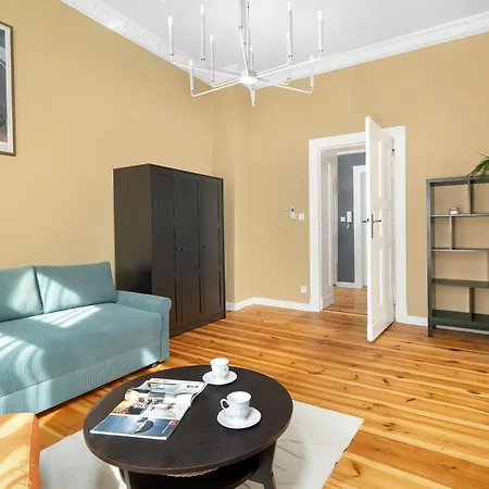 Apartment Przestronny Apartament z Balkonem by Noclegi Renters *